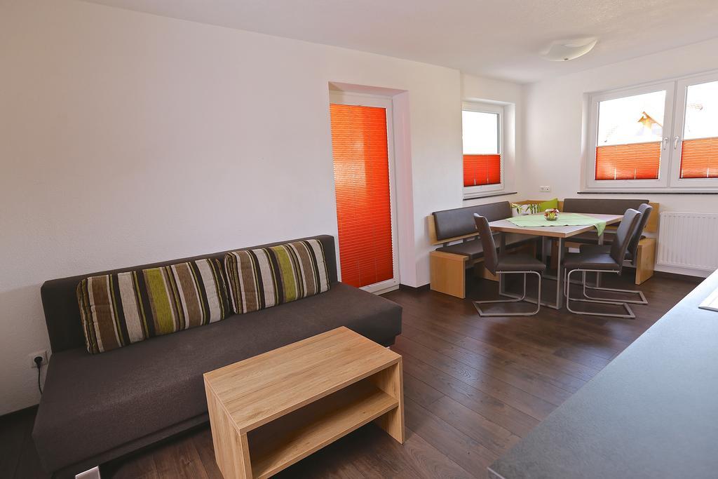Ladis Living Quarto foto