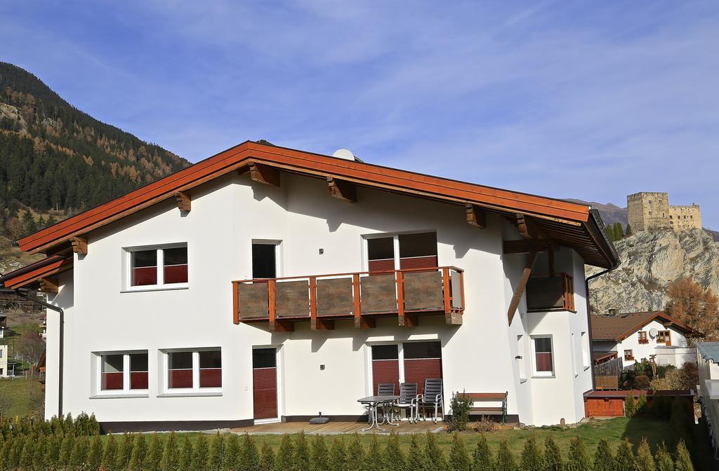 Ladis Living Quarto foto